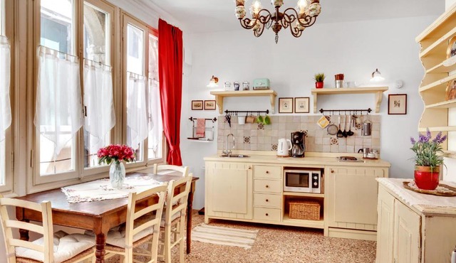 Ca' Badoer Frari
