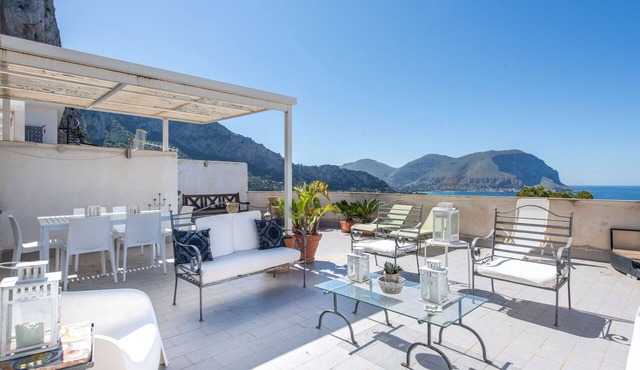 Casa Annibale con Vista Mare by Wonderful Italy