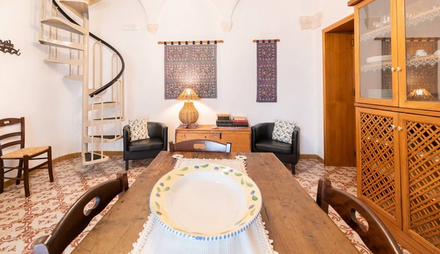 Casa Violetta by Typney