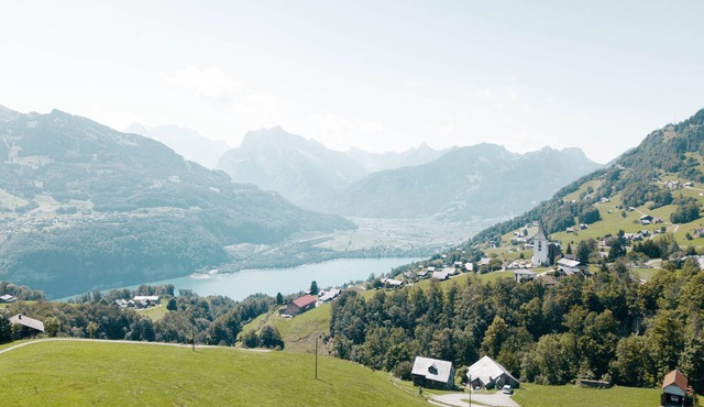 Charming Family Apartment with Mountain View in Amden, Switzerland