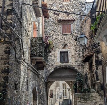 Charming Mountain Retreat in Pacentro, Italy
