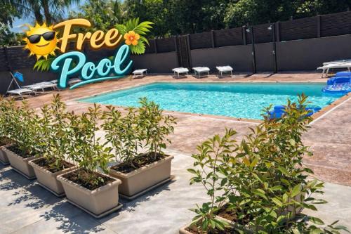 Coast to Coast Rooms & Pool Parcheggio e Piscina vicino Pompei