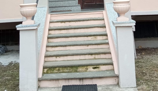 comfortable and welcoming apartment 5 minutes from the city center