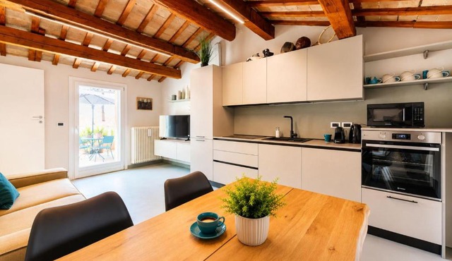 Corso Diaz Penthouse Vintage Charm in the center of Forlì