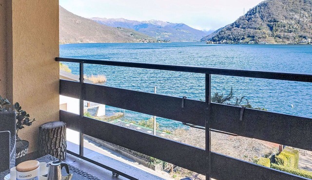 Cosy apartment for 4 guests with WIFI, TV and balcony