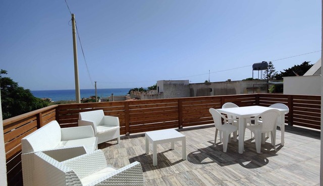 Cozy sea-view villa just minutes from Selinunte Archaeological Park
