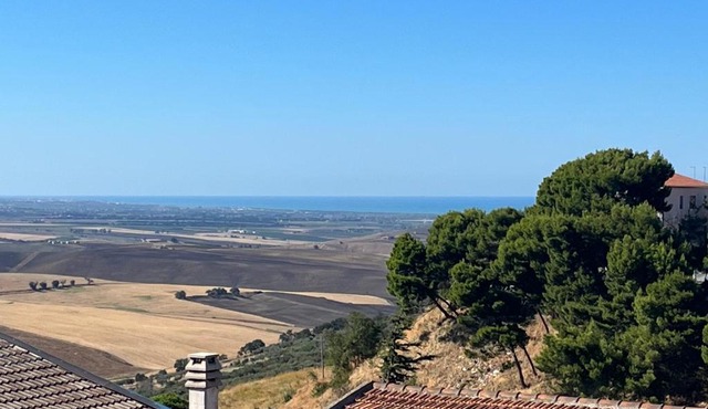 Dimora dei Poli Ferrero - Spaziosa casa indipendente, vista mare, in centro su corso Garibaldi
