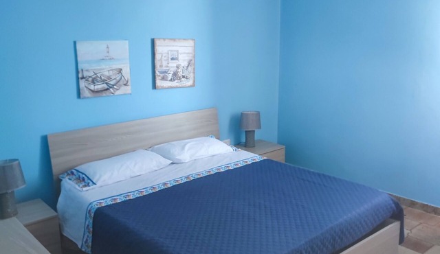 Direct and private entrance to the beach,
