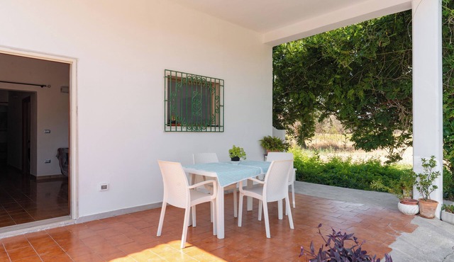 DOMITIA HOUSE
