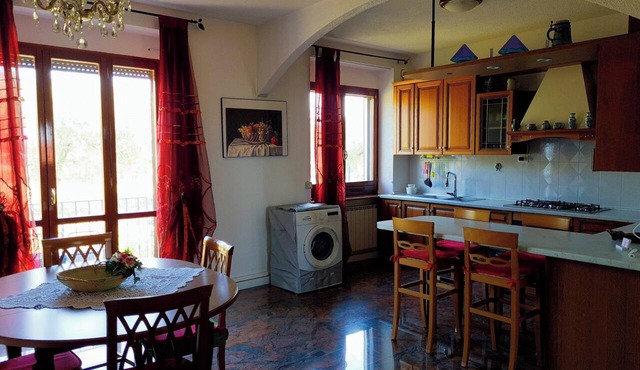 Entire Floor in Villa Nicol - Porch and Relaxation Area