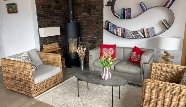 First-class vacation apartment with top views of the mountains.