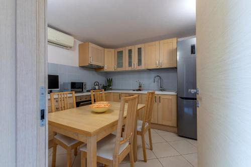 GuestHost - Ponte della Pitagora Apartment