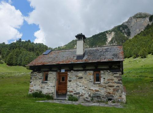 Holiday Home Rustico Edel by Interhome