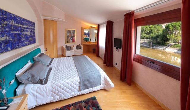 Hotel Contà
