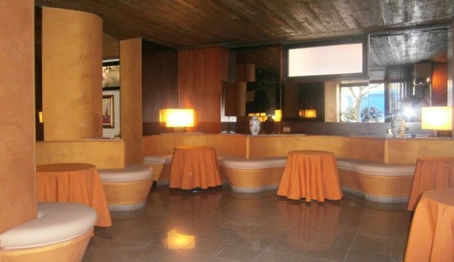 Hotel Corona