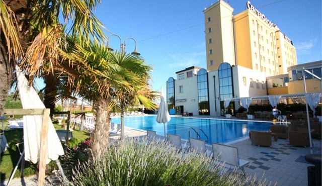 Hotel & Meeting Centergross