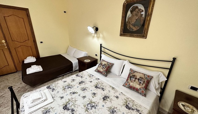 In the center of Gela with a panoramic terrace and to 350 meters from the beach
