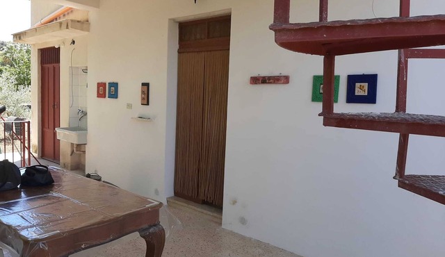 ISOLATED VILLA A FEW STEPS FROM THE COUNTRY, RELAX AND OPPORTUNITIES.