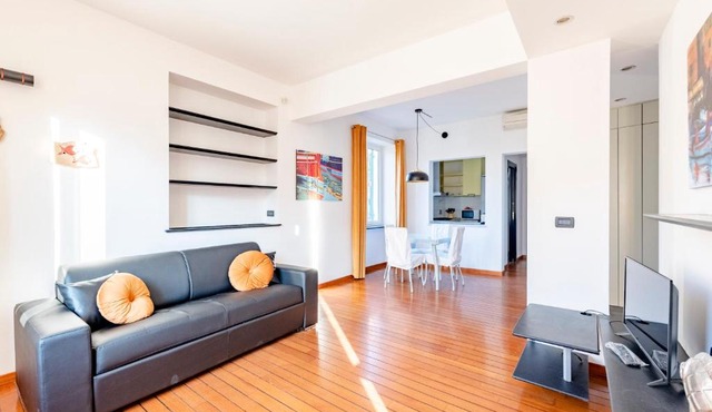 JOIVY Modern flat next to the sea