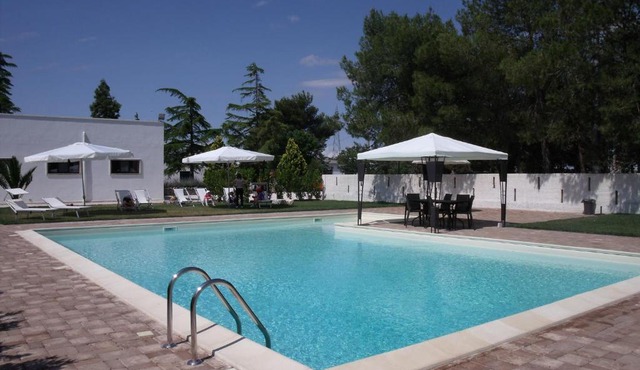 La Ferula Bed&Pool