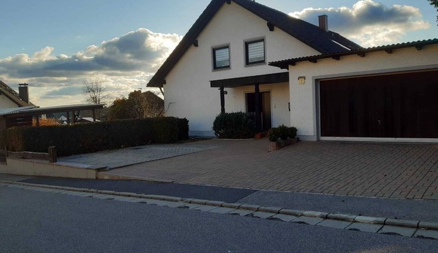 Large, spacious vacation apartment in Ebermannsdorf in Ebermannsdorf
