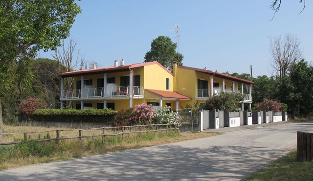 Lovely apartment in villa for 4 people with WIFI, A/C, TV and terrace
