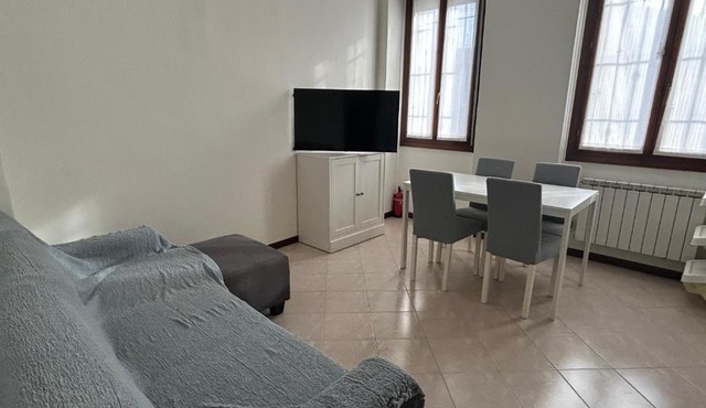 Modern three-room apartment with Wi-Fi, near MM2 Gorgonzola