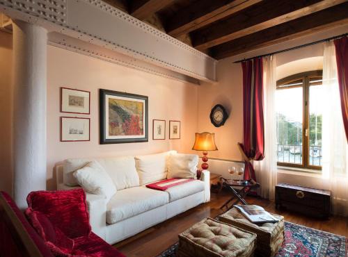 Molino Stucky Flat