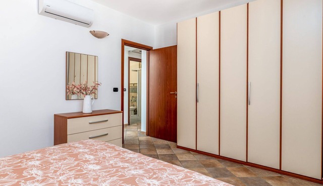 Nice apartment for 4 guests with TV, close to Ostuni