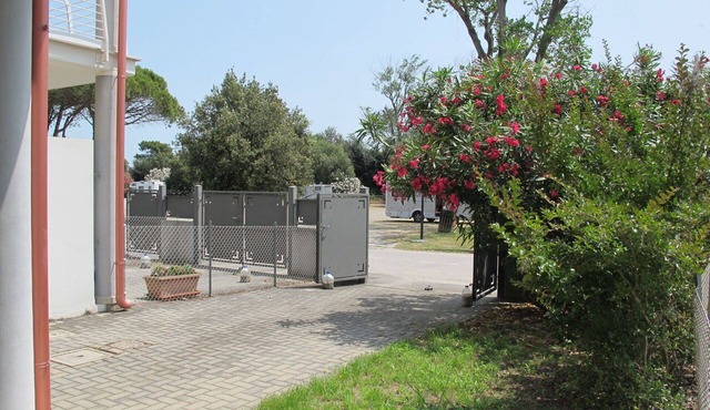 Nice apartment in villa for 4 people with WIFI, A/C, TV and terrace