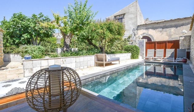 Nice home in Palazzolo Acreide