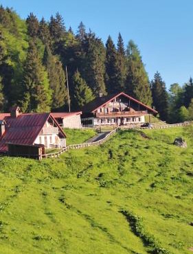 Rifugio Escursionistico Monte Pura