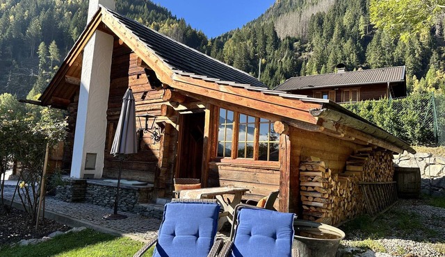Romantic hut Eggerfeld in Flattach