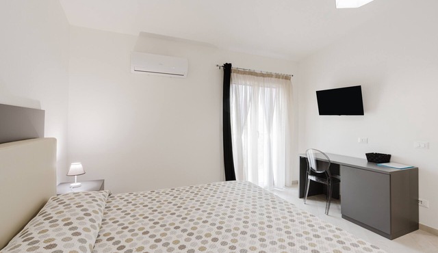 Room 'Camera 3' with Balcony, Wi-Fi and Air Conditioning
