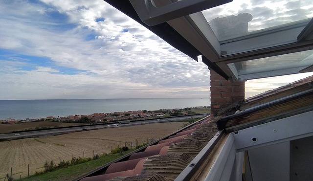 Sea view apartment