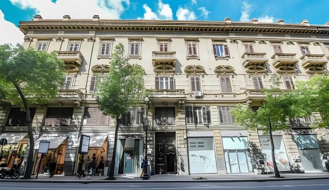 Stanze con Servizi Condivisi o Intero Appartamento nel Centro Storico di Palermo