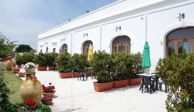 Studio for 2 persons + 3 children approx. 40 qm in Cisternino, Italian Adriatic Coast (East coast of Apulia)