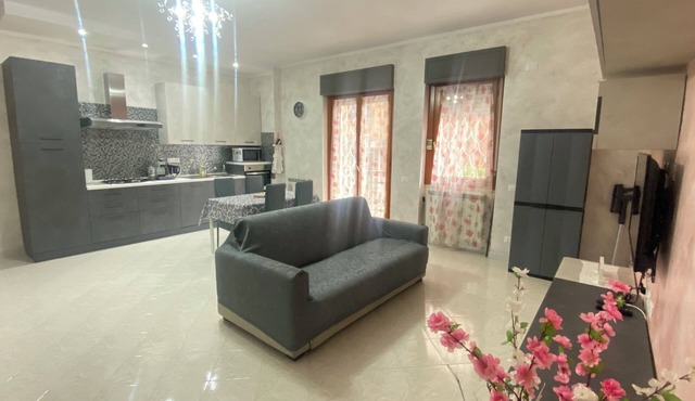 Tastefully furnished apartment in quiet location not far from the center