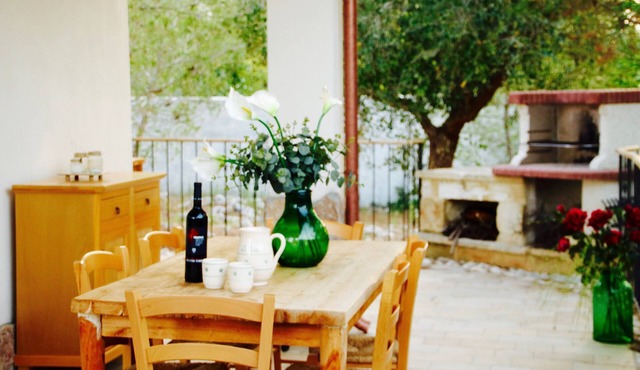 TENUTA LE CRIE, VILLETTA RESIDENCE with swimming pool and tennis court