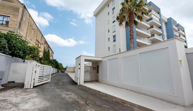 U Gnore Apartment