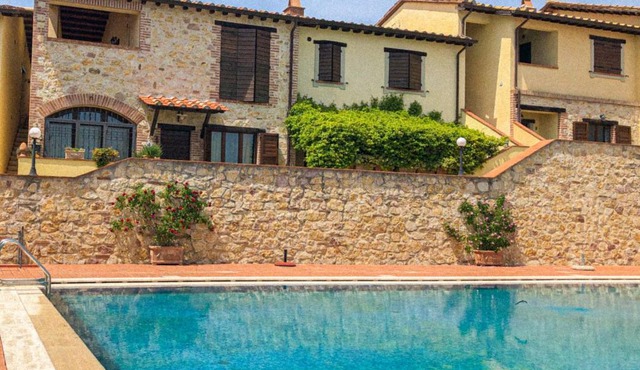 UMBRIA, "Casa Sagrantina" con PISCINA e pergolato