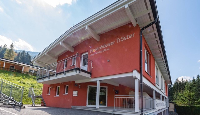 Vacation apartment/apartment for 6 guests with 52m² in Bach (92162)