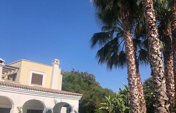 Villa Amarilla