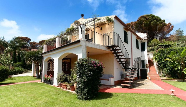 Villa Eleanto