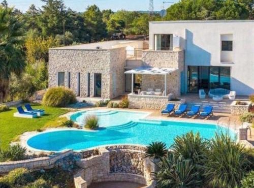 Villa Flavia