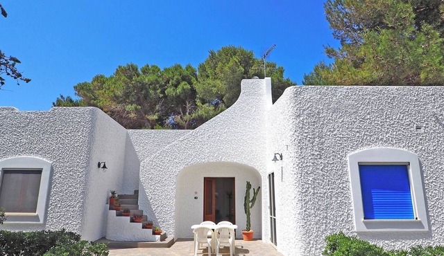Villa Marechiaro 50 m from the sea, 3 bedrooms, 2 bathrooms
