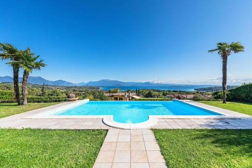 Villa Perla by Whale Homes