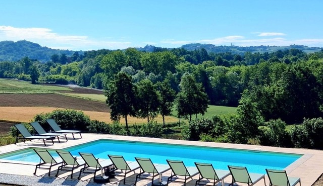 Villa Piemonte - Romantik Country House in the Piedmont Vineyards