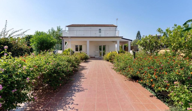 Villetta San Leone con giardino