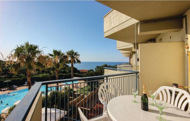 3 bedroom accommodation in Acquedolci (ME)